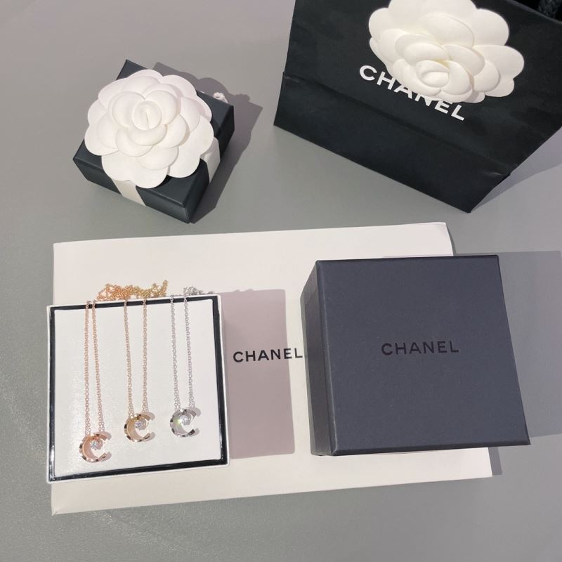 Chanel Necklaces